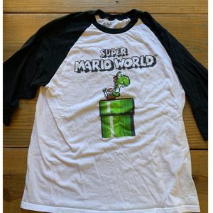 Super Mario World Large 3/4 Length Sleeve Licensed in 2018